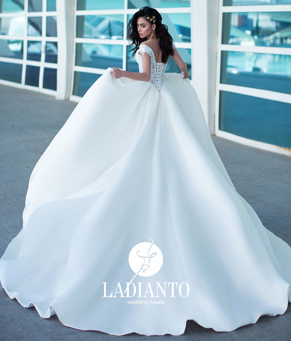 Свадебное платье #7311